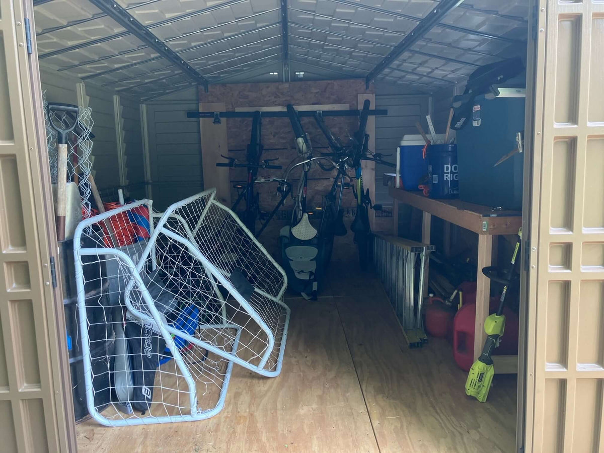 Duramax 10.5 x 13 ft Woodbridge Vinyl Plus Shed with Foundation 40234